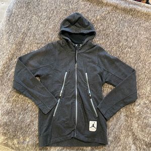 Jordan lightweight hoodie, size M